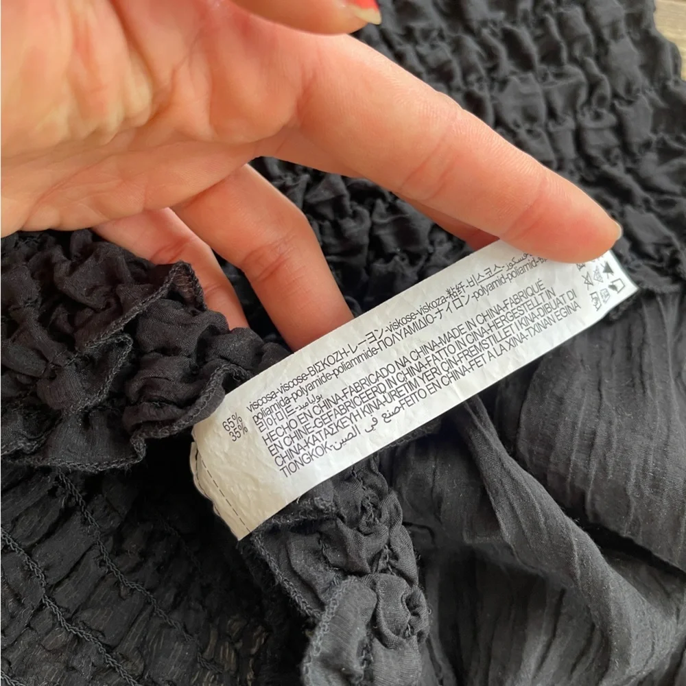 ZARA Black Smocked Cropped Long Sleeve Ruffle Blouse Size S